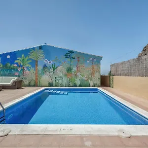  Villa Edén